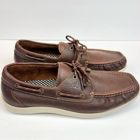SAS Brown Boat Shoes with Leather Finish - Picture 1 of 9